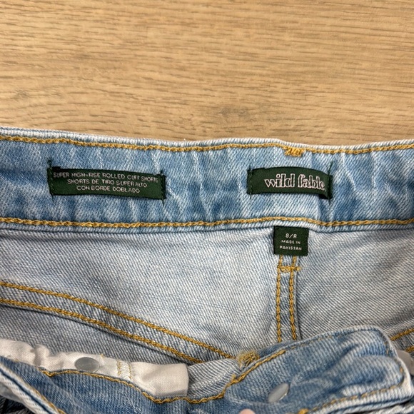 Wild Fable Super High Rise Women's Light Blue Rolled Cuff Shorts New - Picture 5 of 10